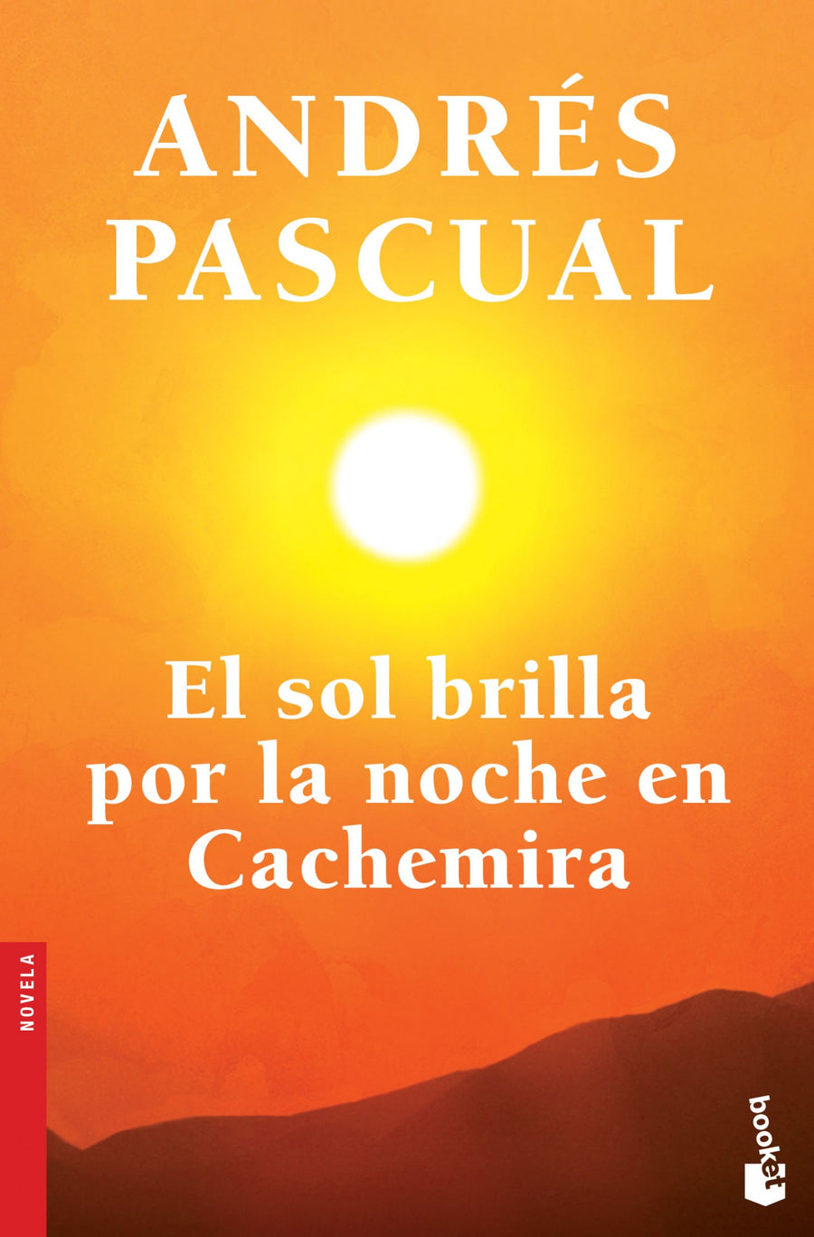 El sol brilla por la noche en Cachemira