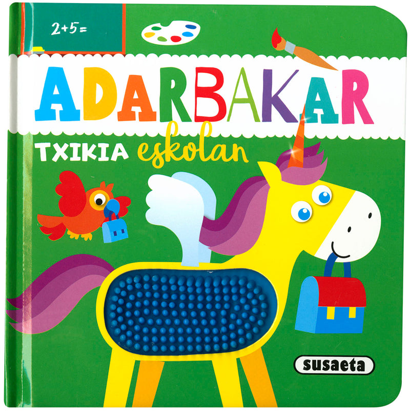 ADARBAKAR TXIKIA ESKOLAN